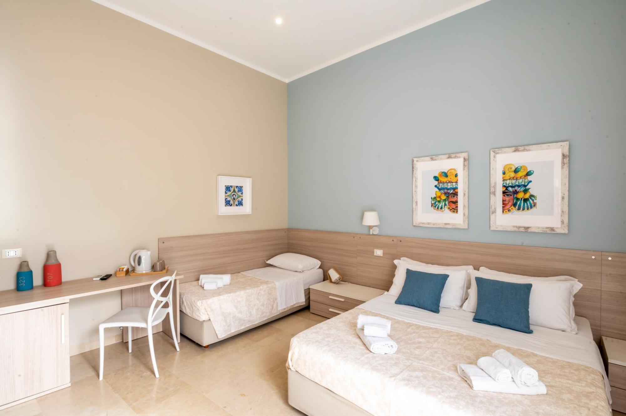 Le Mura - Charme Rooms Trapani Oda fotoğraf