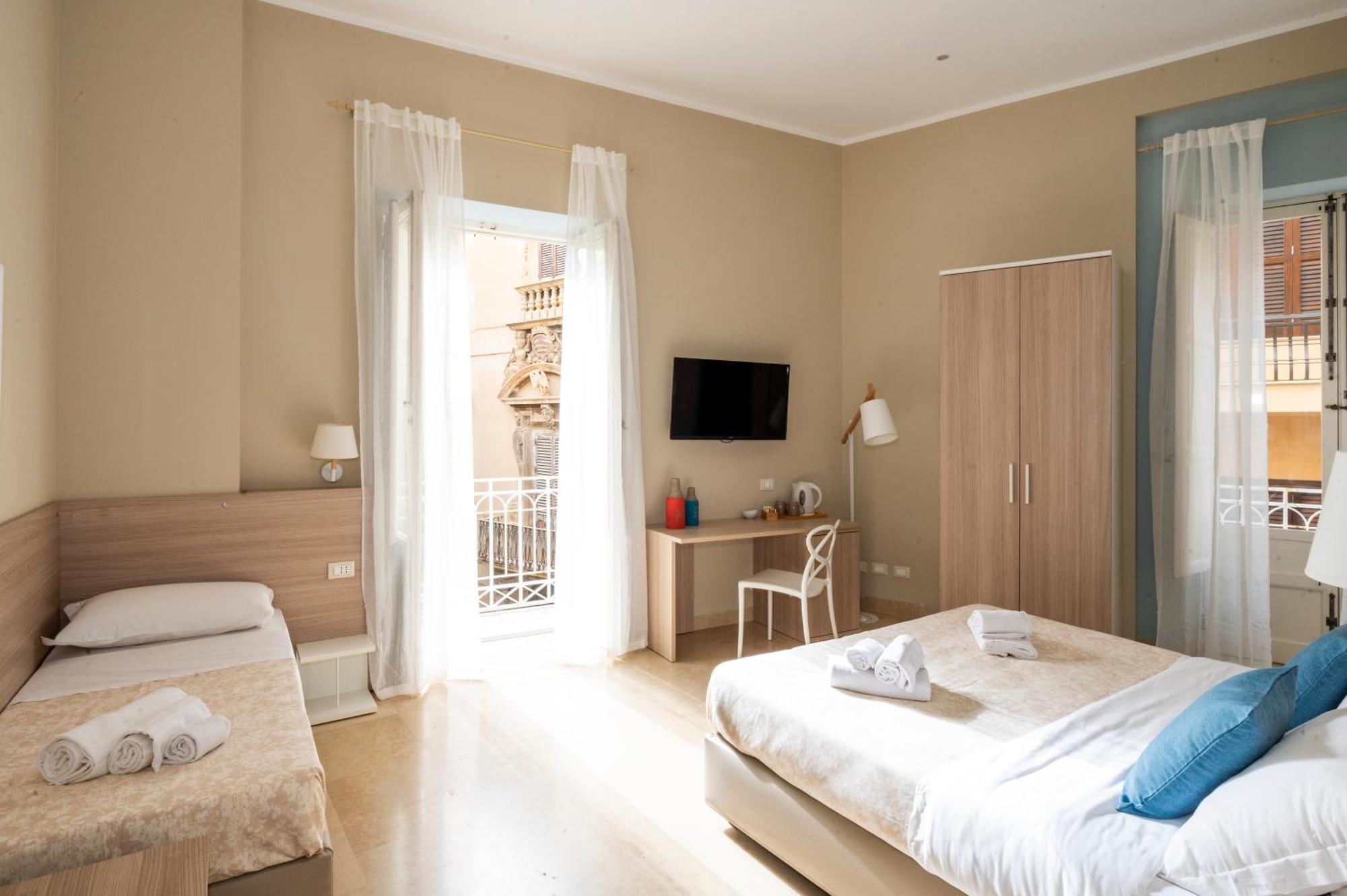 Le Mura - Charme Rooms Trapani Oda fotoğraf